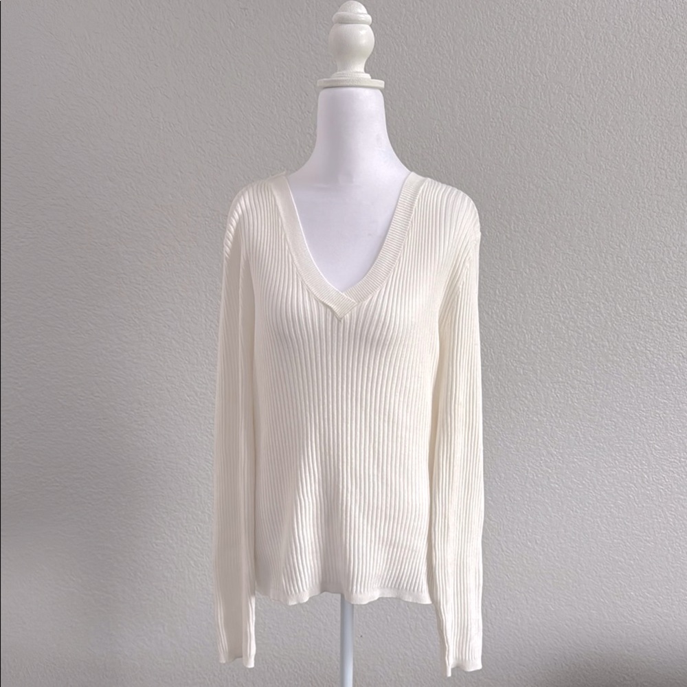 It's Our Time White V-Neck Sweater with Ribbed Knit XL
